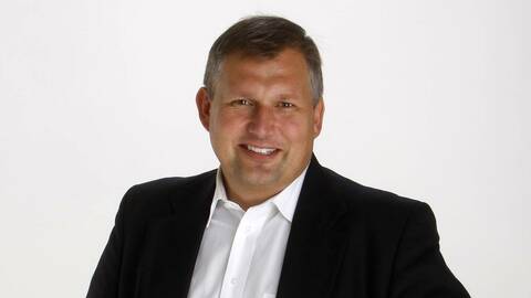 Olje- og energiminister Terje Riis-Johansen. Foto: Knut Falch / Scanpix