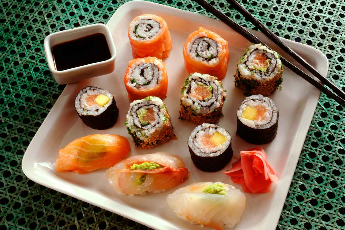 Sushi. Illustrasjonsfoto: Takashi Okuzumi / Norwegian Seafood Council