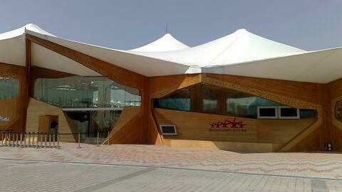 EXPO 2010 i Shanghai: Den norske paviljongen, med sjømatrestauranten helt ute i venstre billedkant. Bildet ble tatt våren 2010, før verdensutstillingen åpnet. Foto: Åshild Nakken / Norwegian Seafood Council