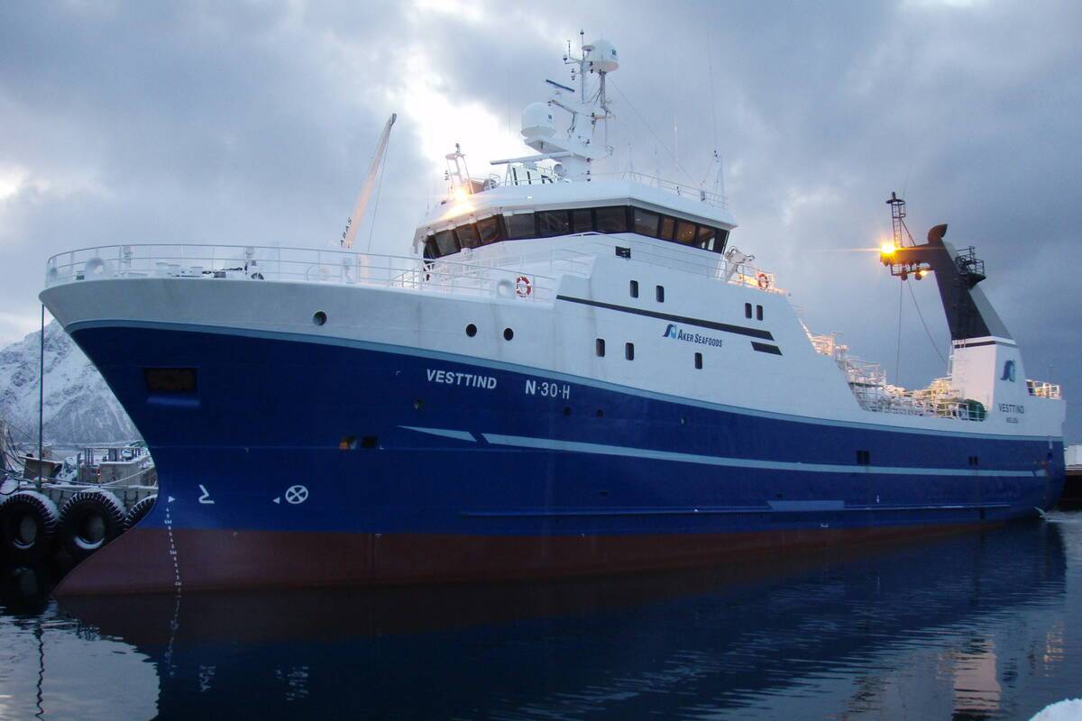 Frysetråleren «Vesttind» tilhører Nordland Havfiske AS. Foto: Aker Seafoods ASA
