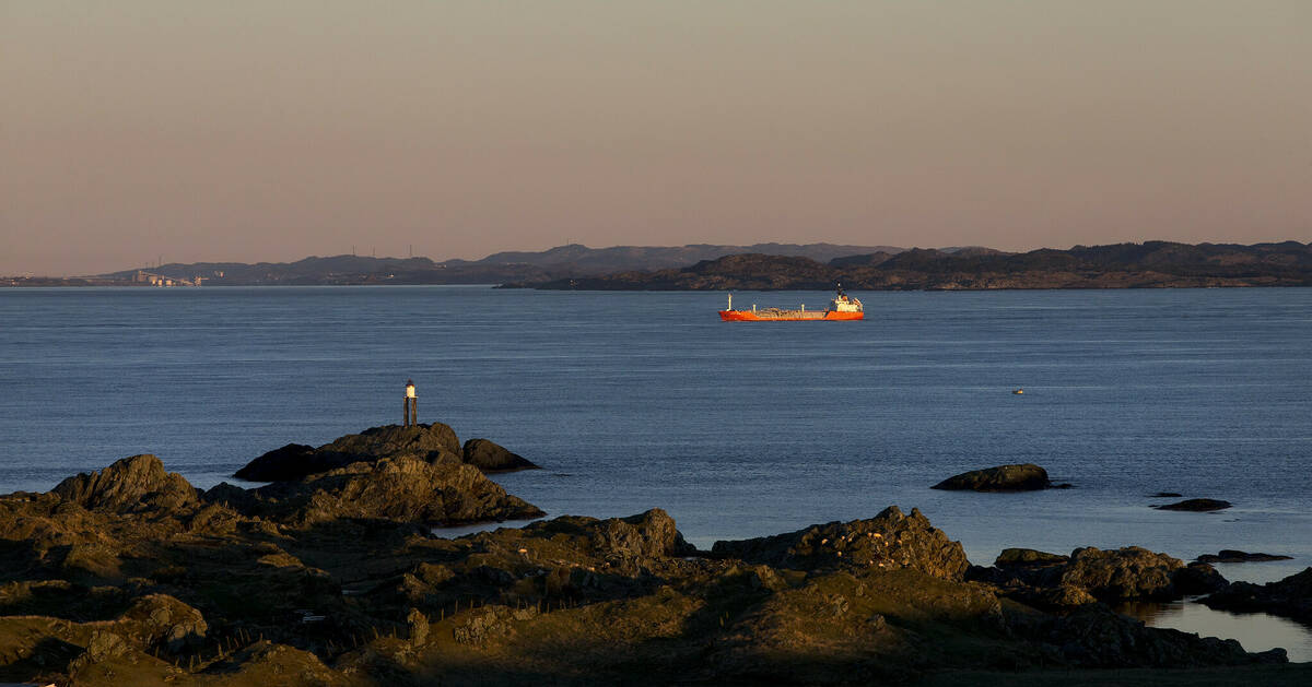 Fartøy underveis. Illustrasjonsfoto: Kystverket