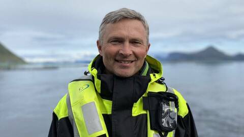 – Vi frykter at reduserte investeringer og prosjekter på vent, vil medføre lavere aktivitet og fare for permitteringer hos leverandør-industrien, sier direktør for bærekraft i Cermaq Group, Lars Galtung. Foto: Cermaq